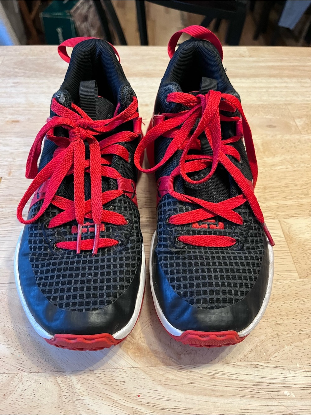 Nike LeBron Witness 7 Basketball Shoes
